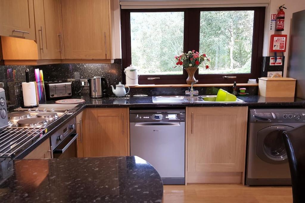 Roe Deer Cottage near Glencoe Fort William Buitenkant foto